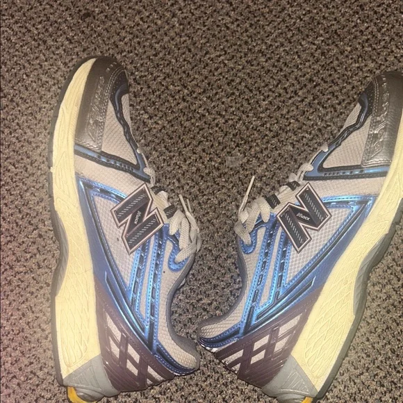 New Balance White and Navy Sneakers(USED NO BOX) - Picture 5 of 6